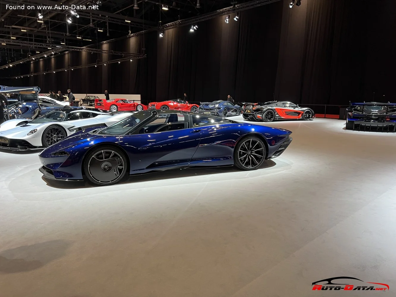 McLaren Speedtail 4.0 V8 (1070 Hp) Plug-in hybrid2020 - 2020 thumbnail 13