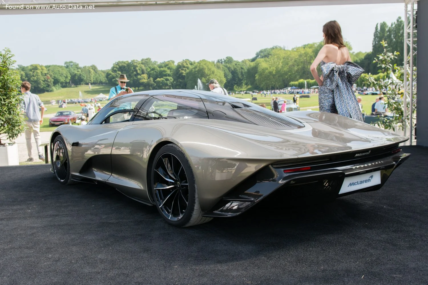 McLaren Speedtail 4.0 V8 (1070 Hp) Plug-in hybrid2020 - 2020 thumbnail 9