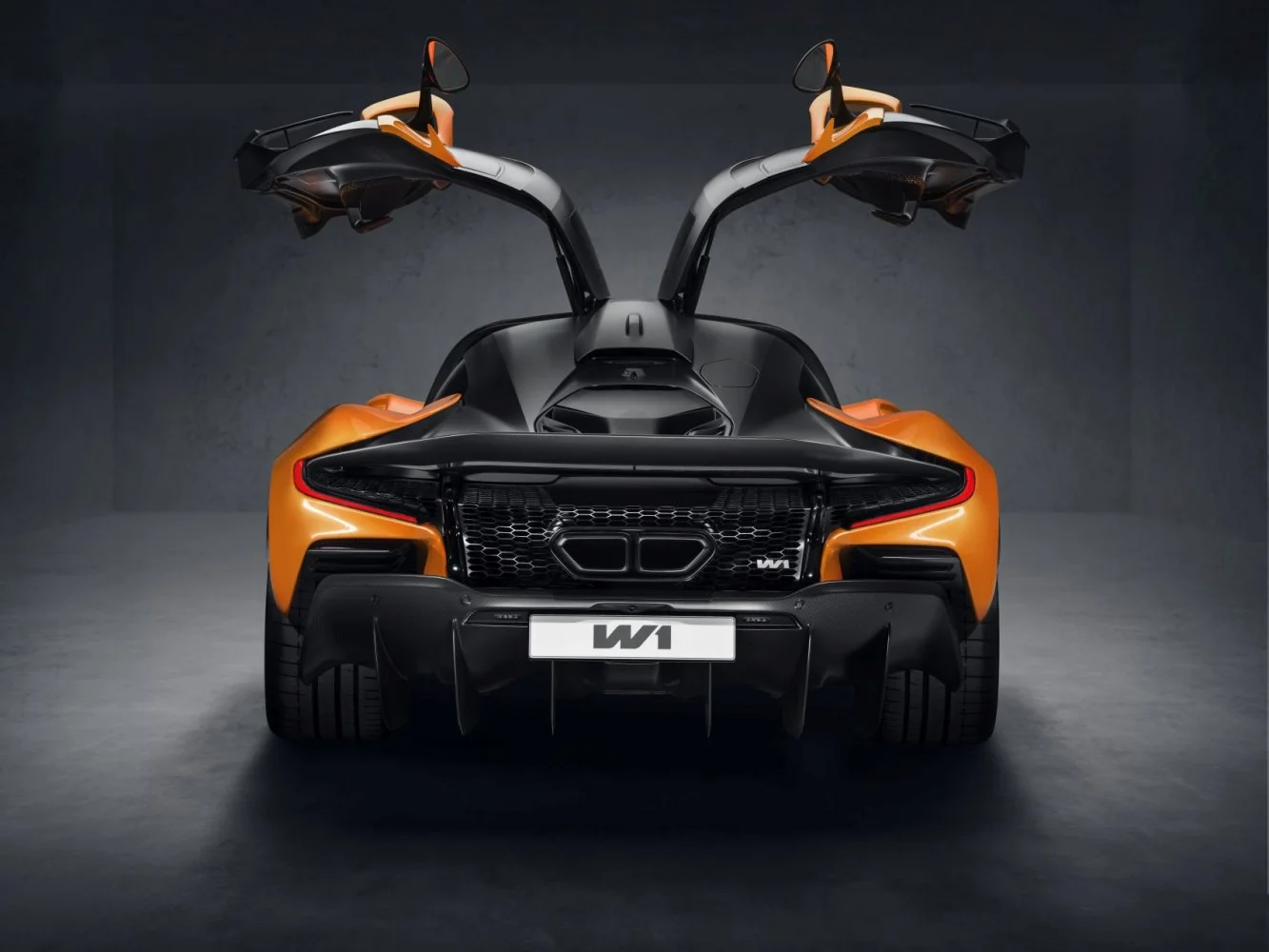 McLaren W1 4.0 V8 (1275 Hp) Plug-in Hybrid DCT2025 - thumbnail 14