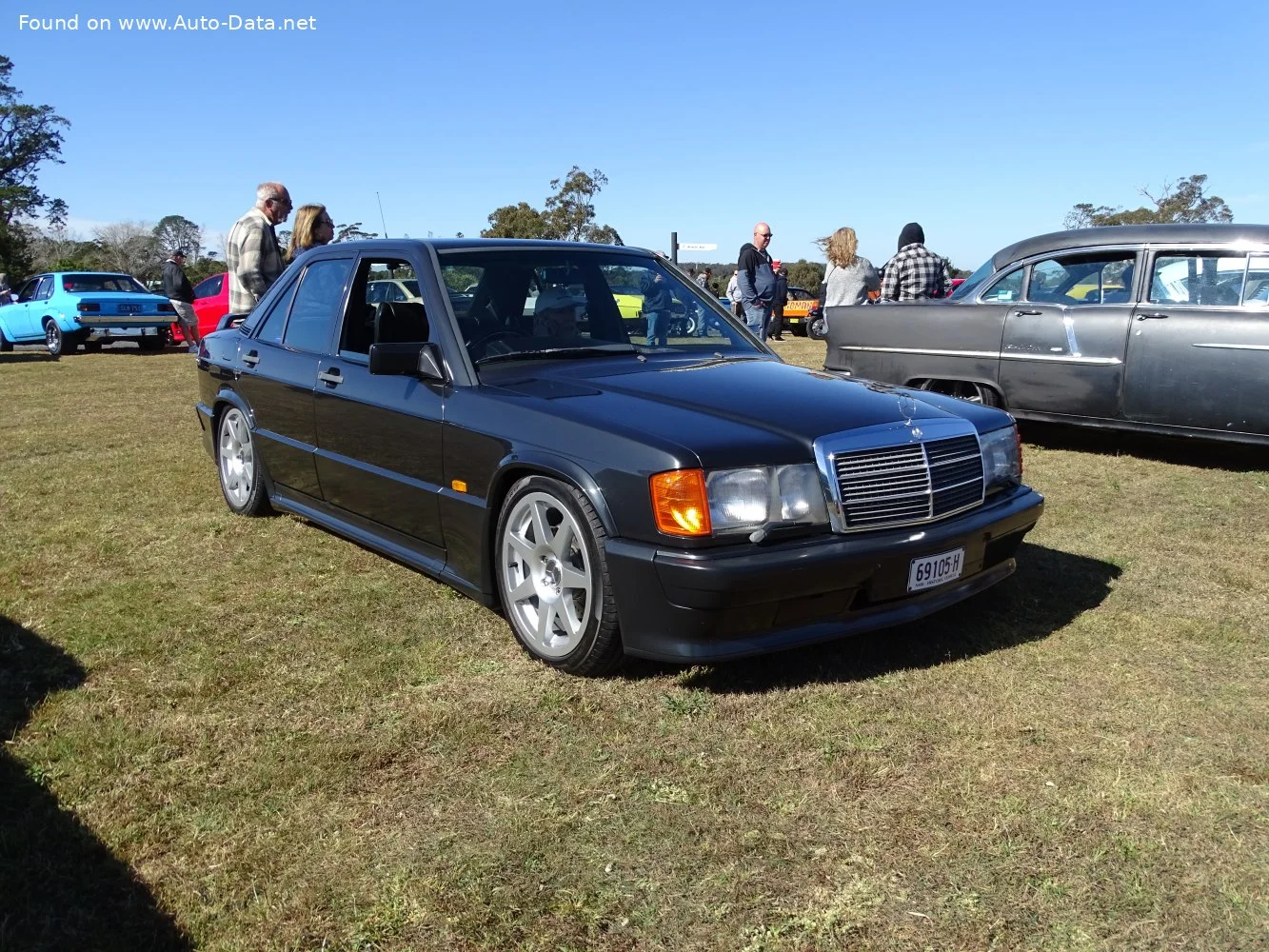 Mercedes-Benz 190 2.0 (102 Hp)1988 - 1989 thumbnail 13