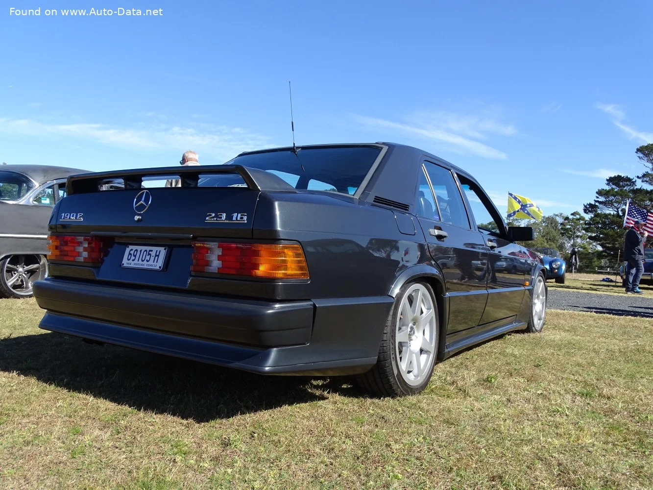 Mercedes-Benz 190 2.0 (102 Hp)1988 - 1989 thumbnail 14