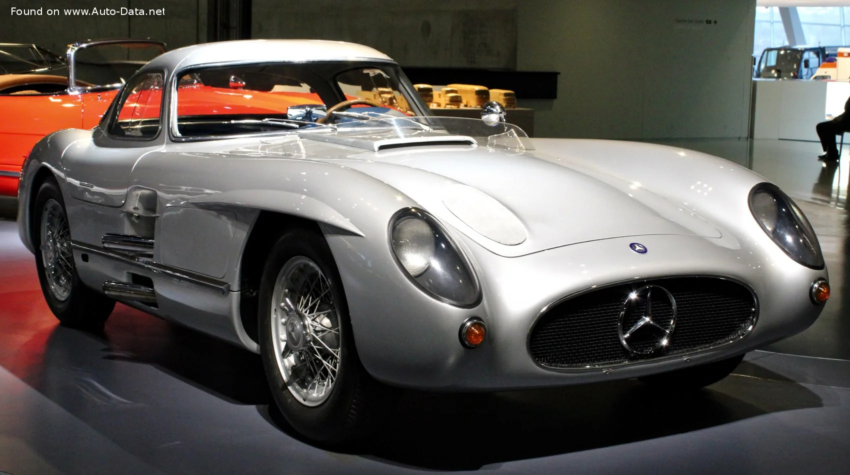 Mercedes-Benz 300 SLR 3.0 (310 Hp)1955 - 1955 thumbnail 2