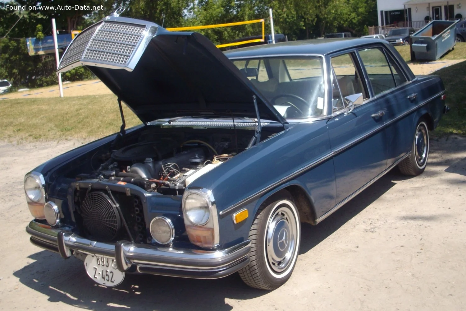 Mercedes-Benz /8 230/8 (120 Hp)1967 - 1973 thumbnail 6