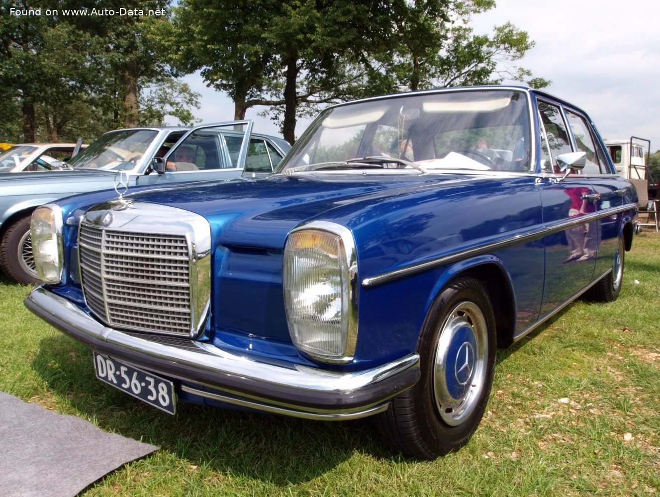 Mercedes-Benz /8 230/8 (120 Hp)1967 - 1973 thumbnail 7