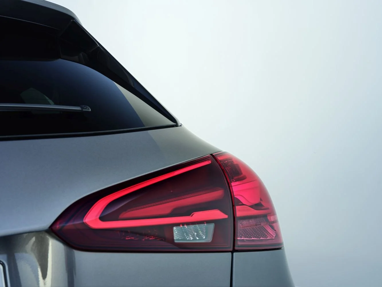 Mercedes-Benz A-class A 180 (136 Hp) Mild Hybrid 7G-DCT2022 - thumbnail 7