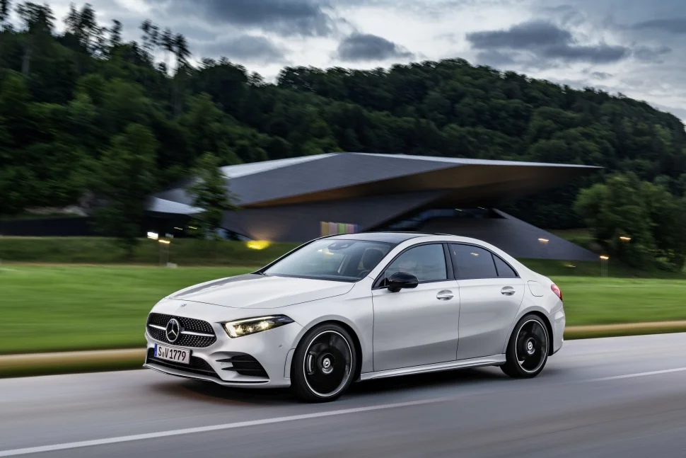 Mercedes-Benz A-class A 180 (136 Hp)2019 - 2022 - 1