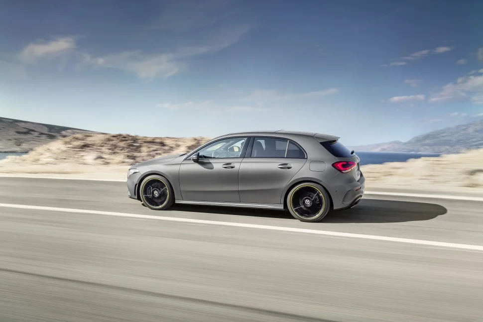 Mercedes-Benz A-class A 160 (109 Hp)2018 - 2022 thumbnail 13