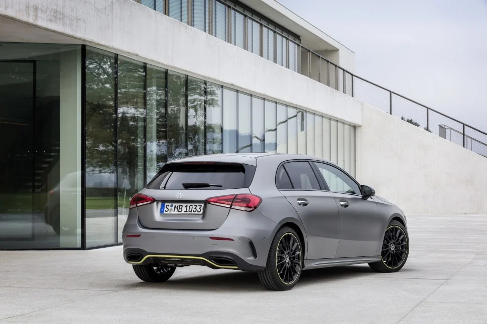 Mercedes-Benz A-class A 160 (109 Hp)2018 - 2022 thumbnail 15
