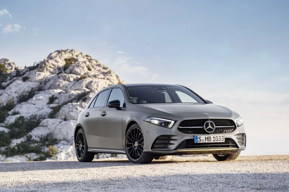 Mercedes-Benz A-class A 160 (109 Hp)2018 - 2022 thumbnail 17