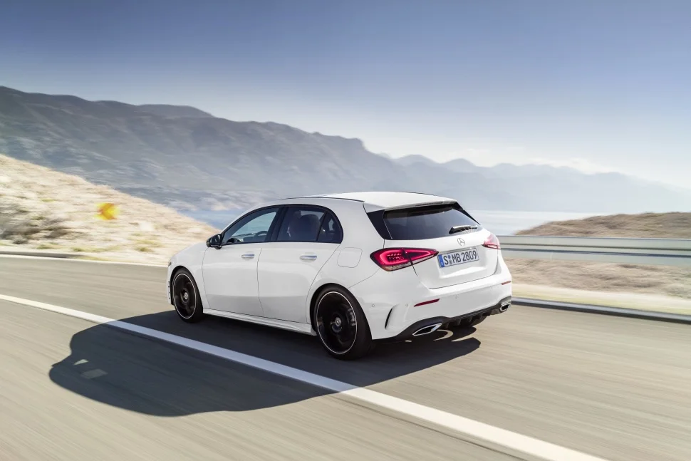 Mercedes-Benz A-class A 160 (109 Hp)2018 - 2022 thumbnail 3