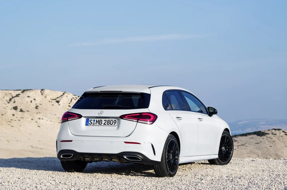 Mercedes-Benz A-class A 160 (109 Hp)2018 - 2022 thumbnail 10