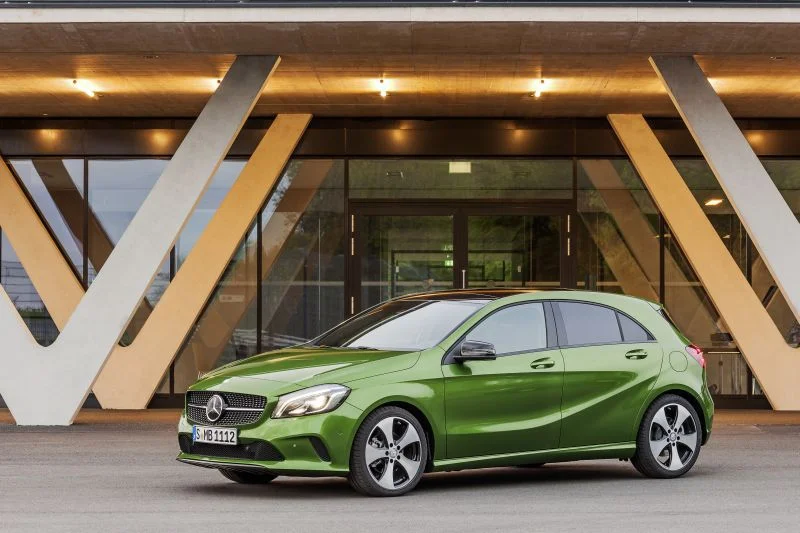 Mercedes-Benz A-class A 160 (102 Hp)2015 - 2018 thumbnail 11