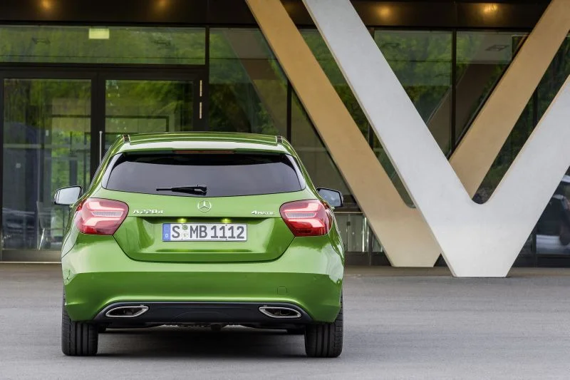 Mercedes-Benz A-class A 160 (102 Hp)2015 - 2018 thumbnail 14