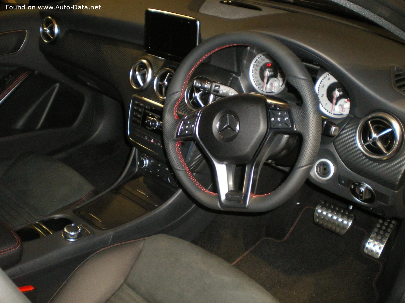 Mercedes-Benz A-class A 160 CDI (90 Hp)2013 - 2015 thumbnail 15