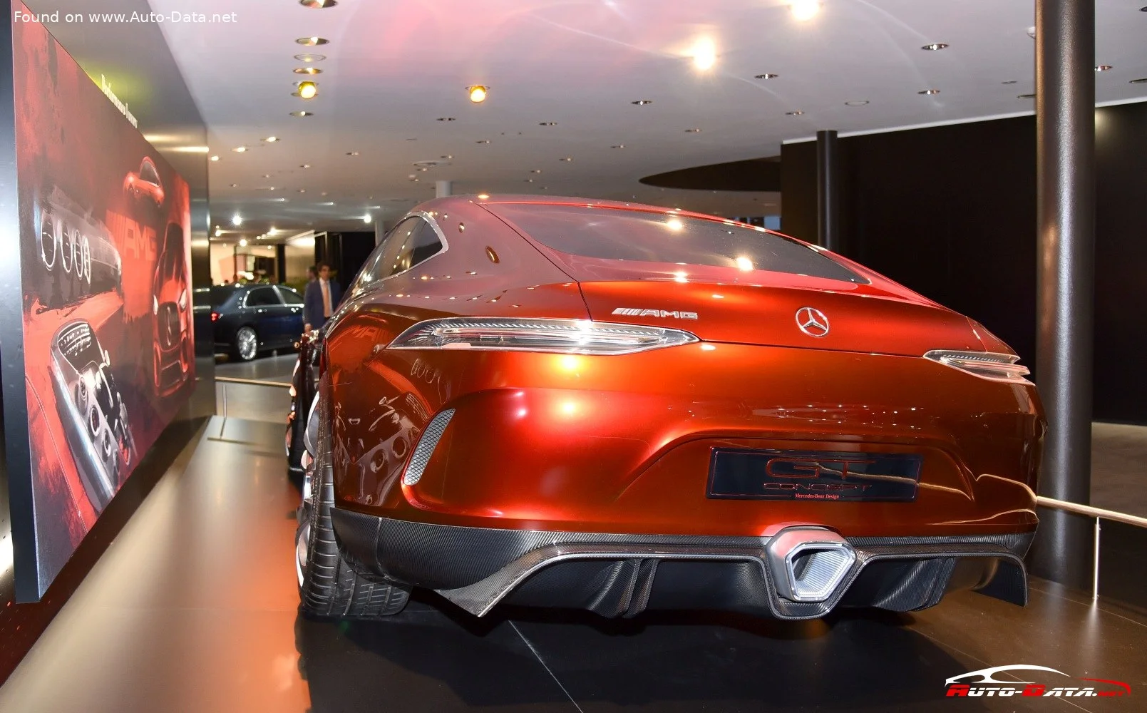 Mercedes-Benz AMG GT 4-Door Coupe Mercedes-Benz AMG GT 4-Door Coupe Concept thumbnail 12