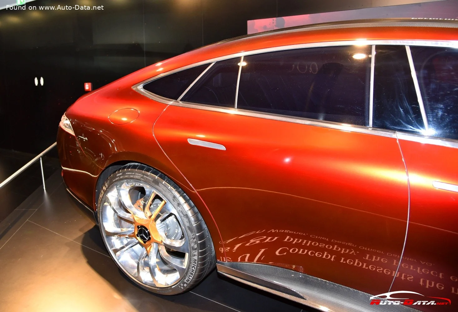 Mercedes-Benz AMG GT 4-Door Coupe Mercedes-Benz AMG GT 4-Door Coupe Concept thumbnail 7