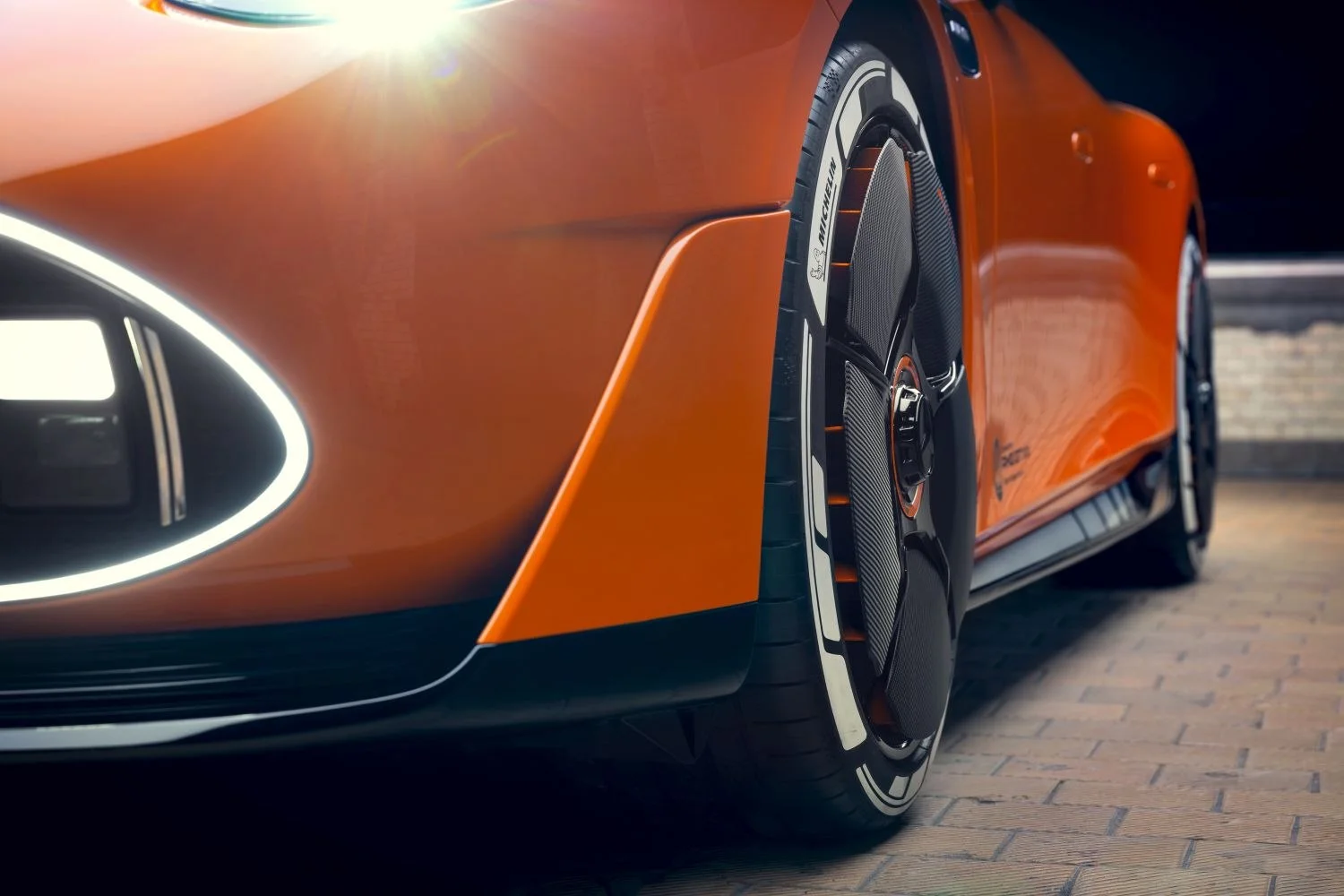 Mercedes-Benz AMG GT XX (1360 Hp) 4MATIC+2025 - 2025 thumbnail 14