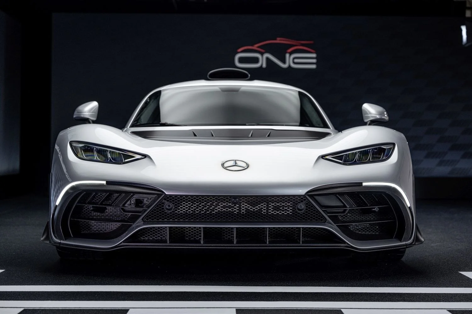 Mercedes-Benz AMG ONE 1.6 V6 E PERFORMANCE (1063 Hp) Plug-in Hybrid 4MATIC+2022 - thumbnail 18