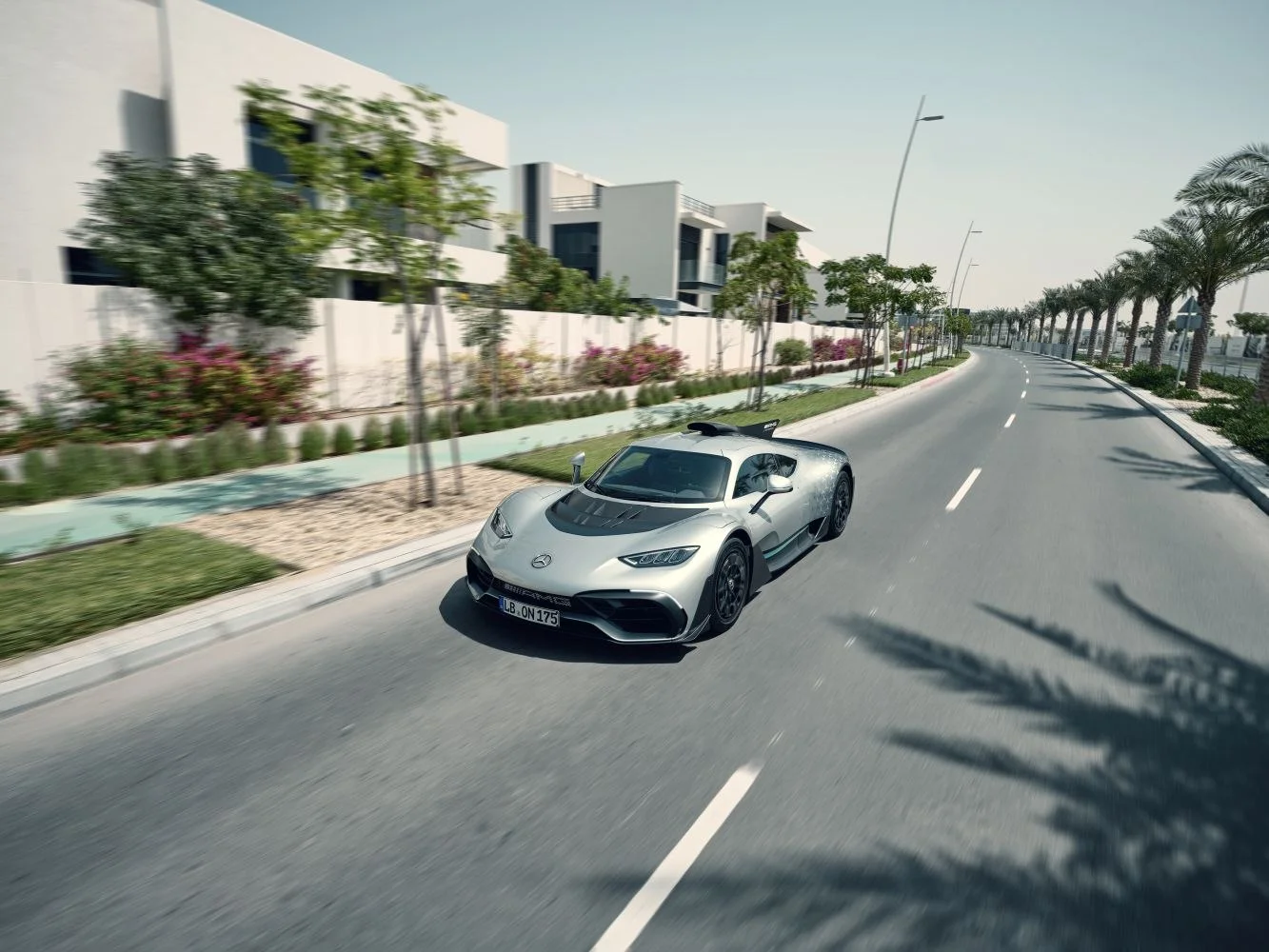Mercedes-Benz AMG ONE 1.6 V6 E PERFORMANCE (1063 Hp) Plug-in Hybrid 4MATIC+2022 - thumbnail 5
