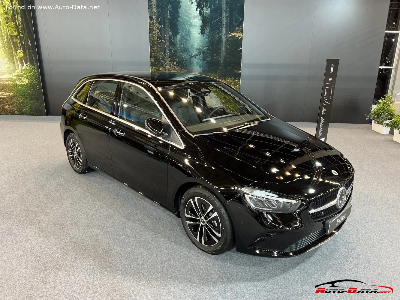 Mercedes-Benz B-class B 180 (136 Hp) Mild Hybrid 7G-DCT2022 - thumbnail 11