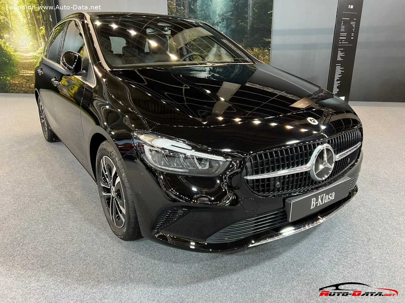 Mercedes-Benz B-class B 180 (136 Hp) Mild Hybrid 7G-DCT2022 - thumbnail 16