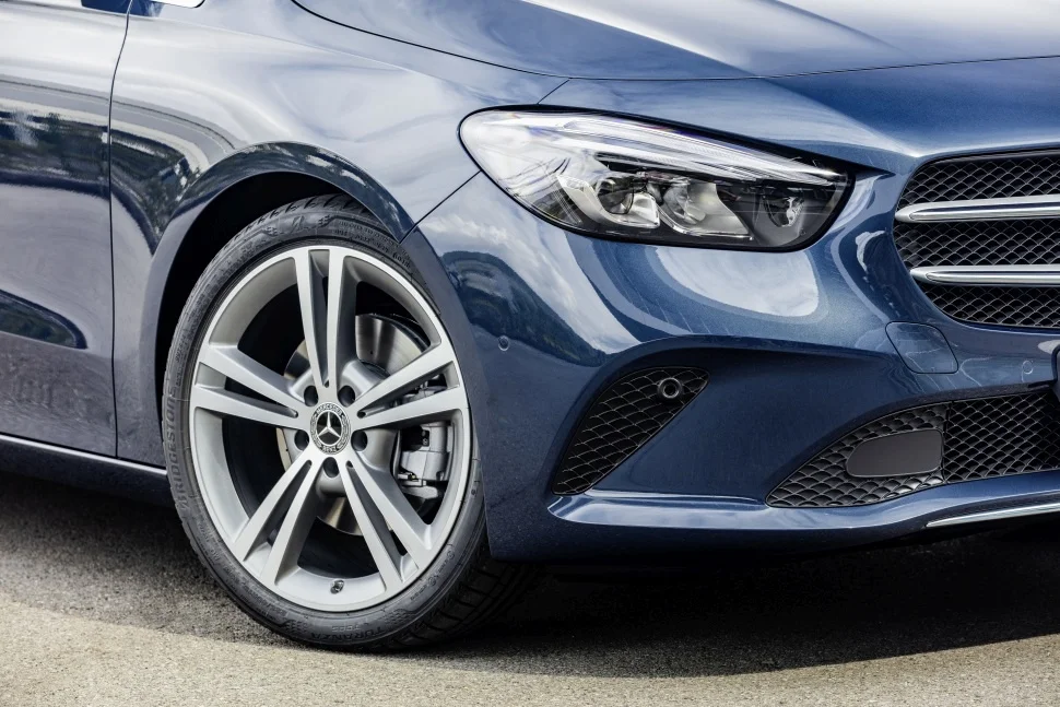 Mercedes-Benz B-class B 160 (109 Hp)2019 - 2022 thumbnail 4