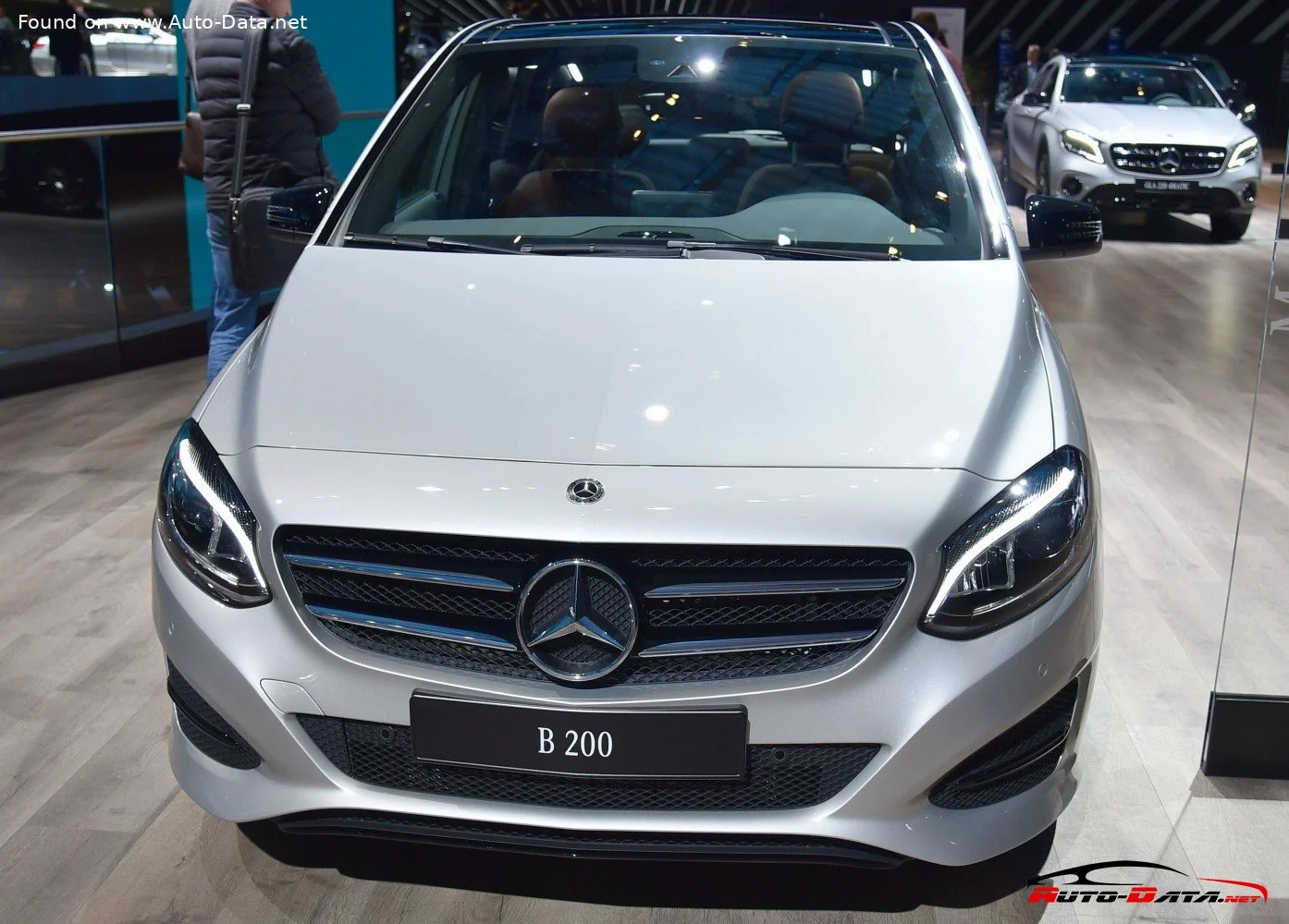 Mercedes-Benz B-class B 160 (102 Hp)2015 - 2018 thumbnail 12