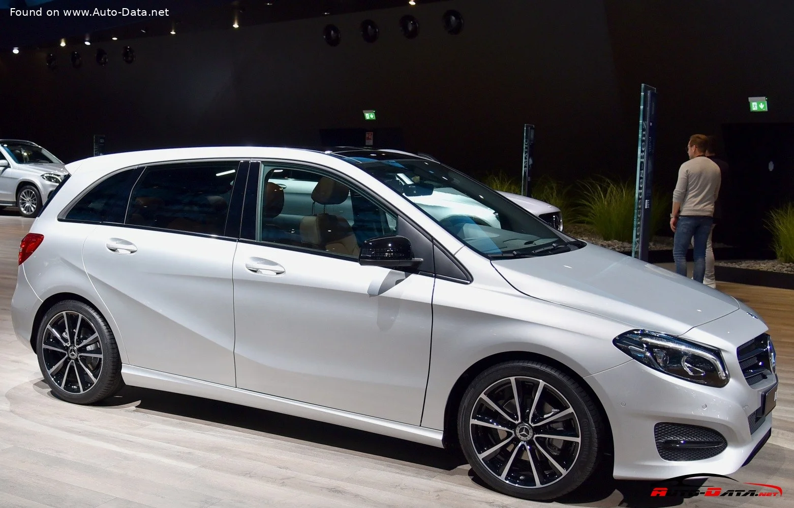 Mercedes-Benz B-class B 160 (102 Hp)2015 - 2018 thumbnail 13