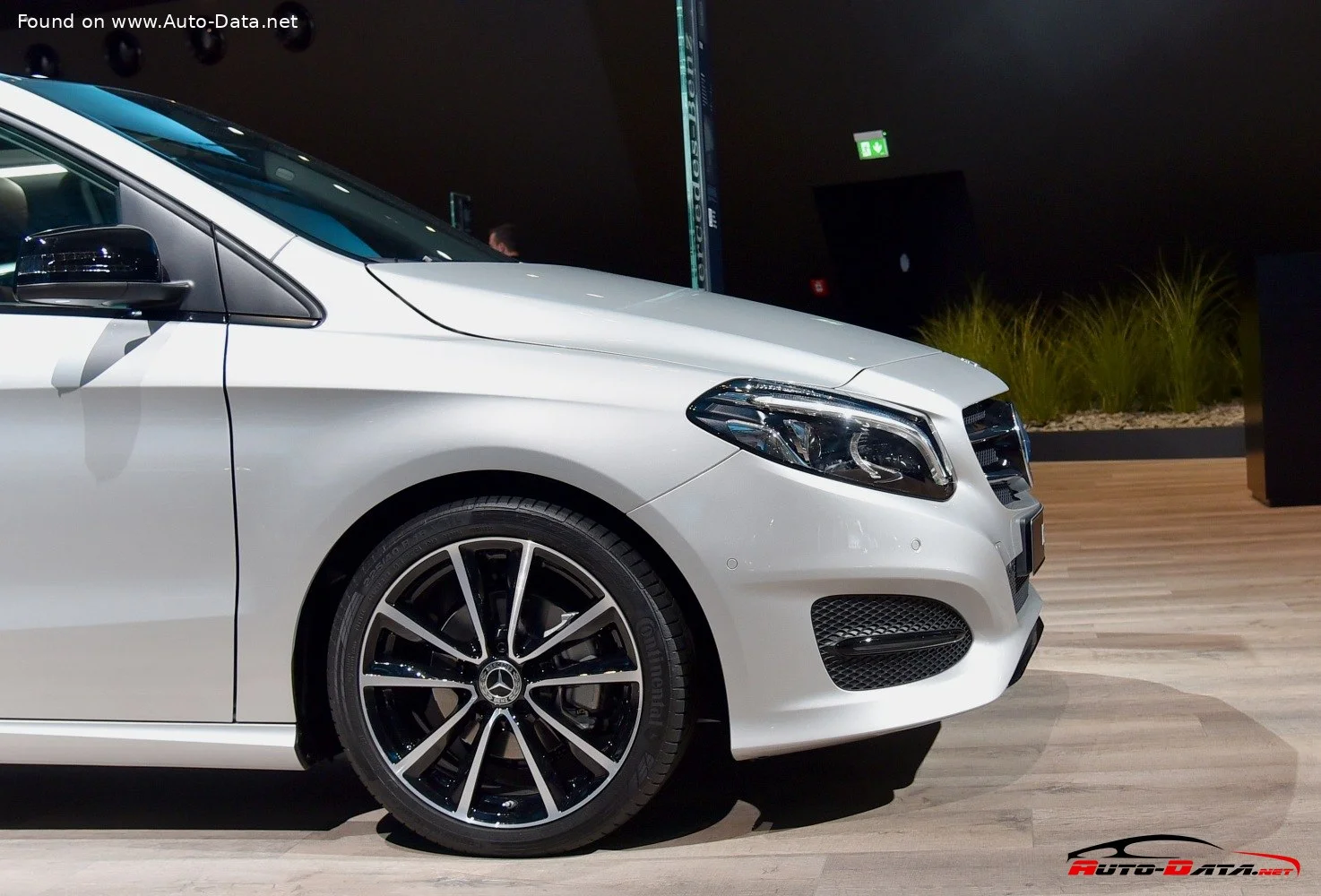 Mercedes-Benz B-class B 160 (102 Hp)2015 - 2018 thumbnail 14