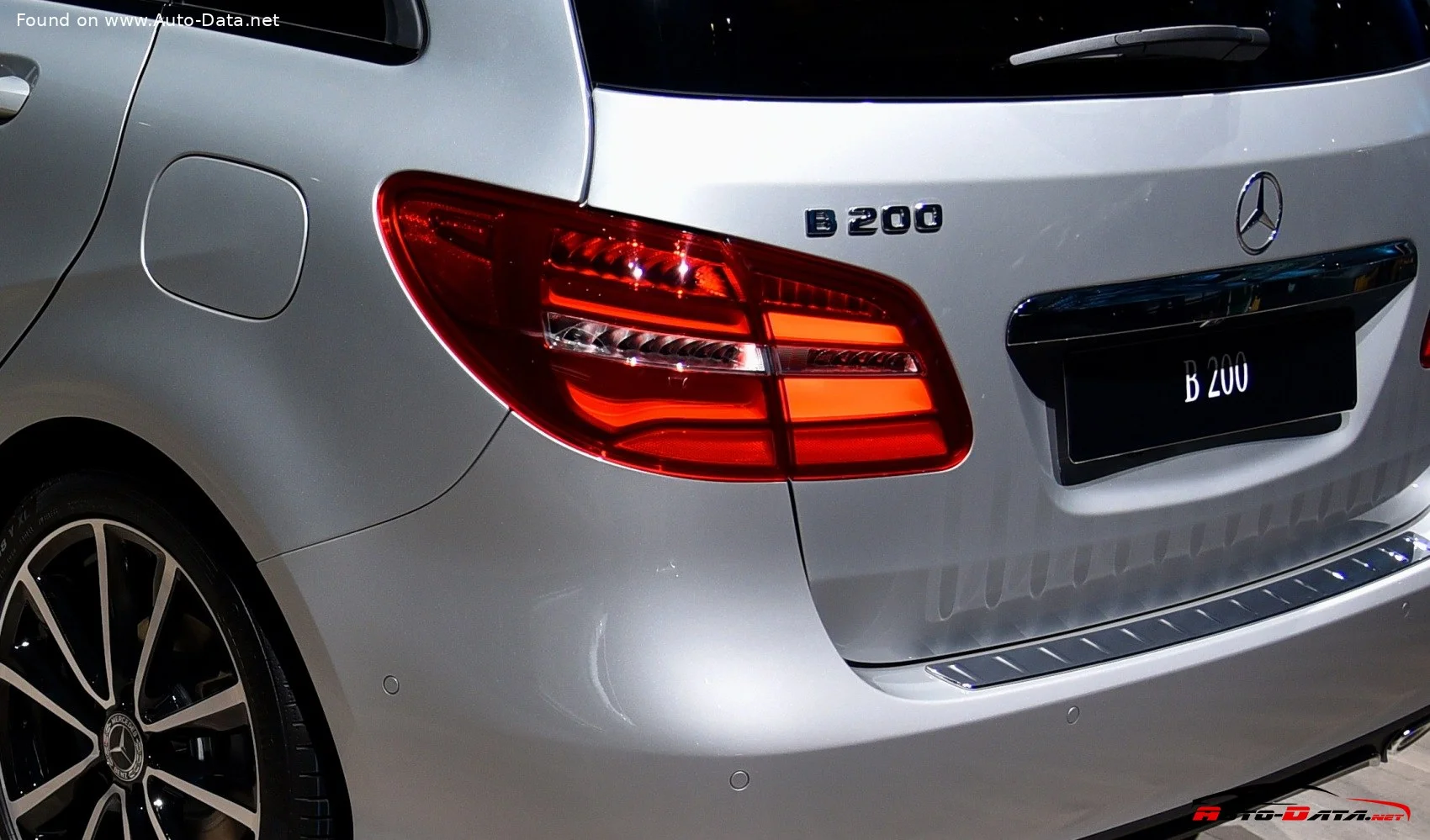 Mercedes-Benz B-class B 160 (102 Hp)2015 - 2018 thumbnail 18