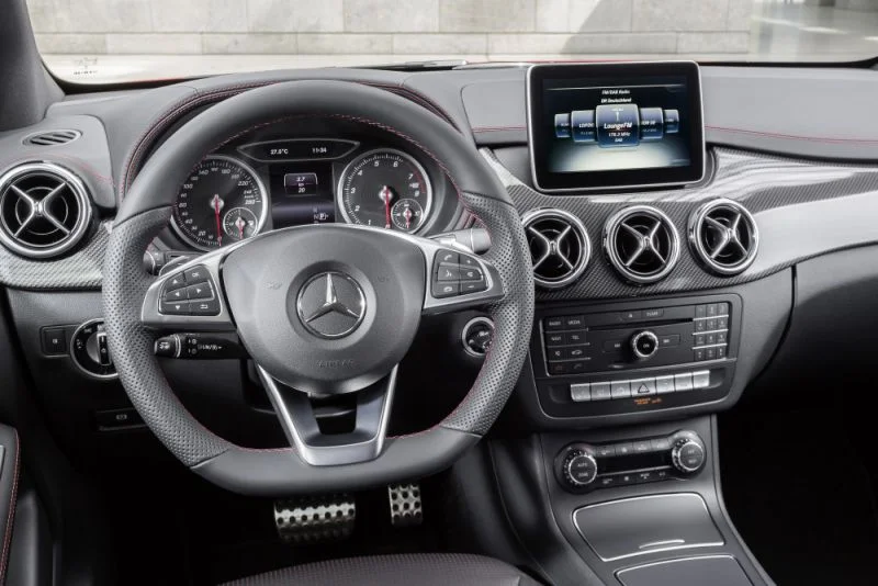 Mercedes-Benz B-class B 160 (102 Hp)2015 - 2018 thumbnail 4