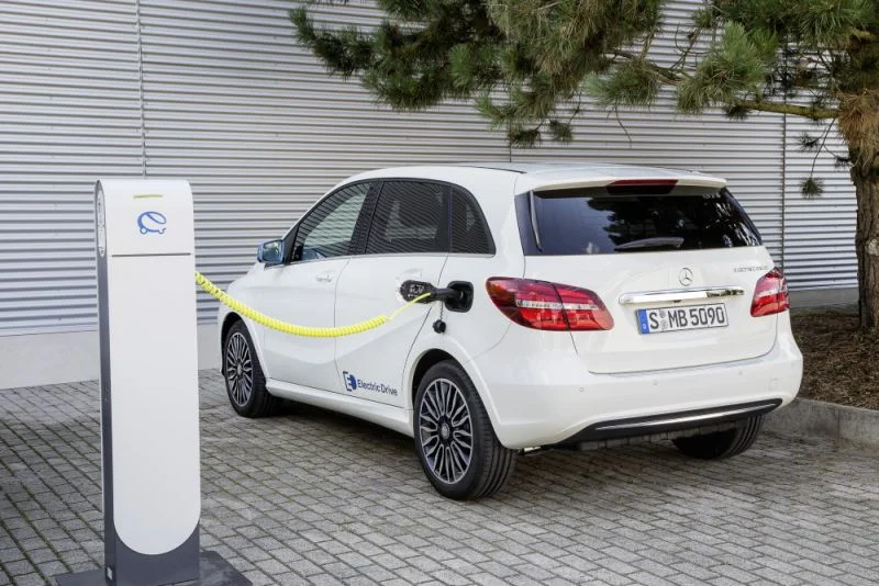Mercedes-Benz B-class B 250 e 31 kWh (180 Hp)2014 - 2017 thumbnail 2