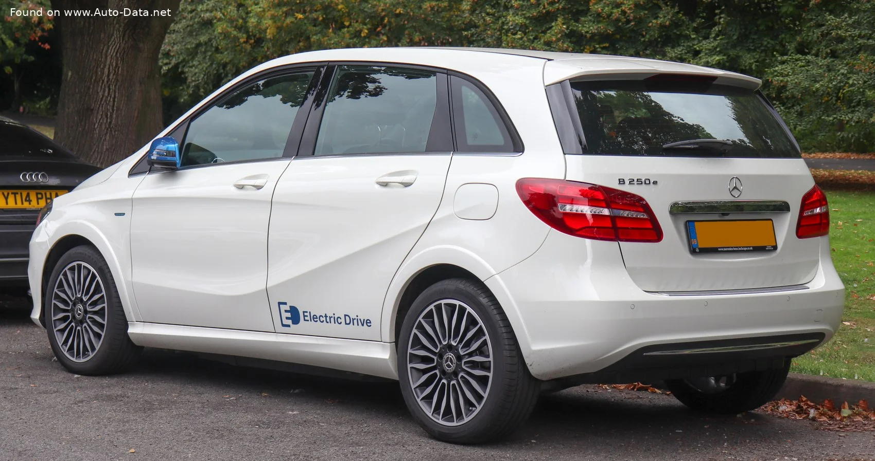 Mercedes-Benz B-class B 250 e 31 kWh (180 Hp)2014 - 2017 thumbnail 9