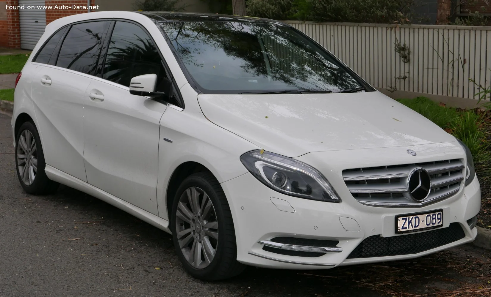 Mercedes-Benz B-class B 160 CDI (90 Hp)2013 - 2014 - 1