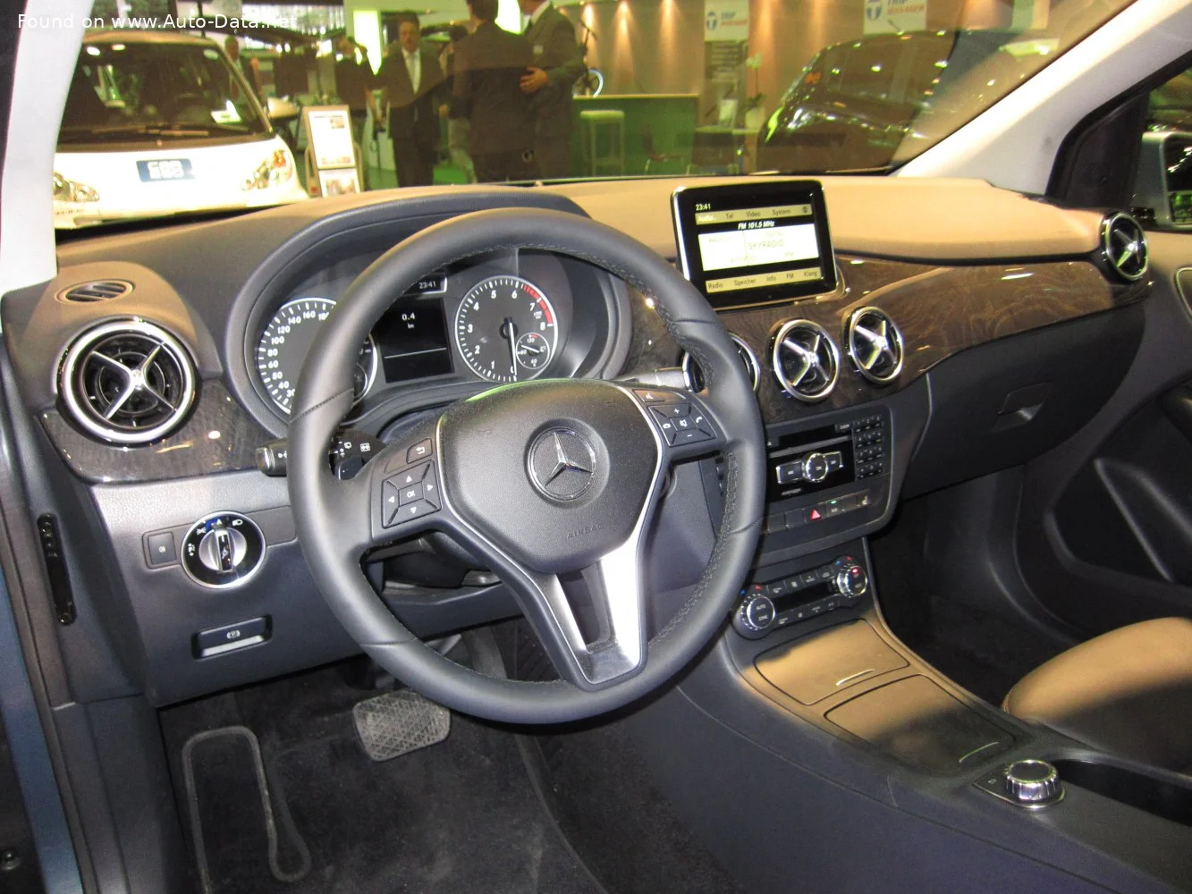 Mercedes-Benz B-class B 160 CDI (90 Hp)2013 - 2014 thumbnail 13