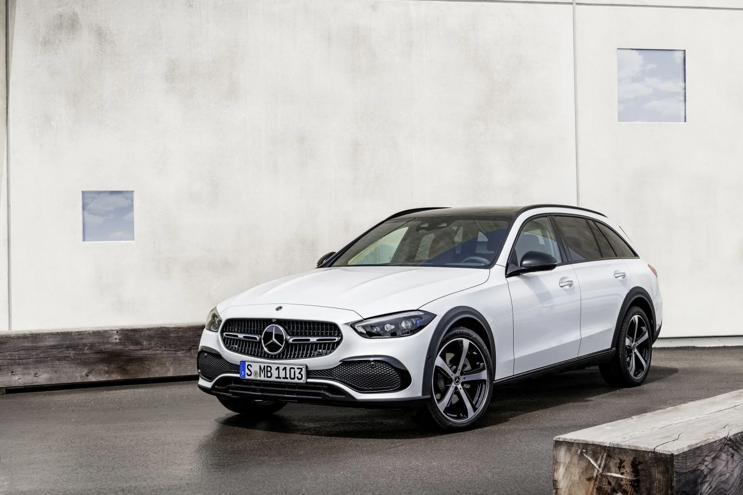 Mercedes-Benz C-class C 200 (204 Hp) EQ Boost 4MATIC 9G-TRONIC2021 - thumbnail 2