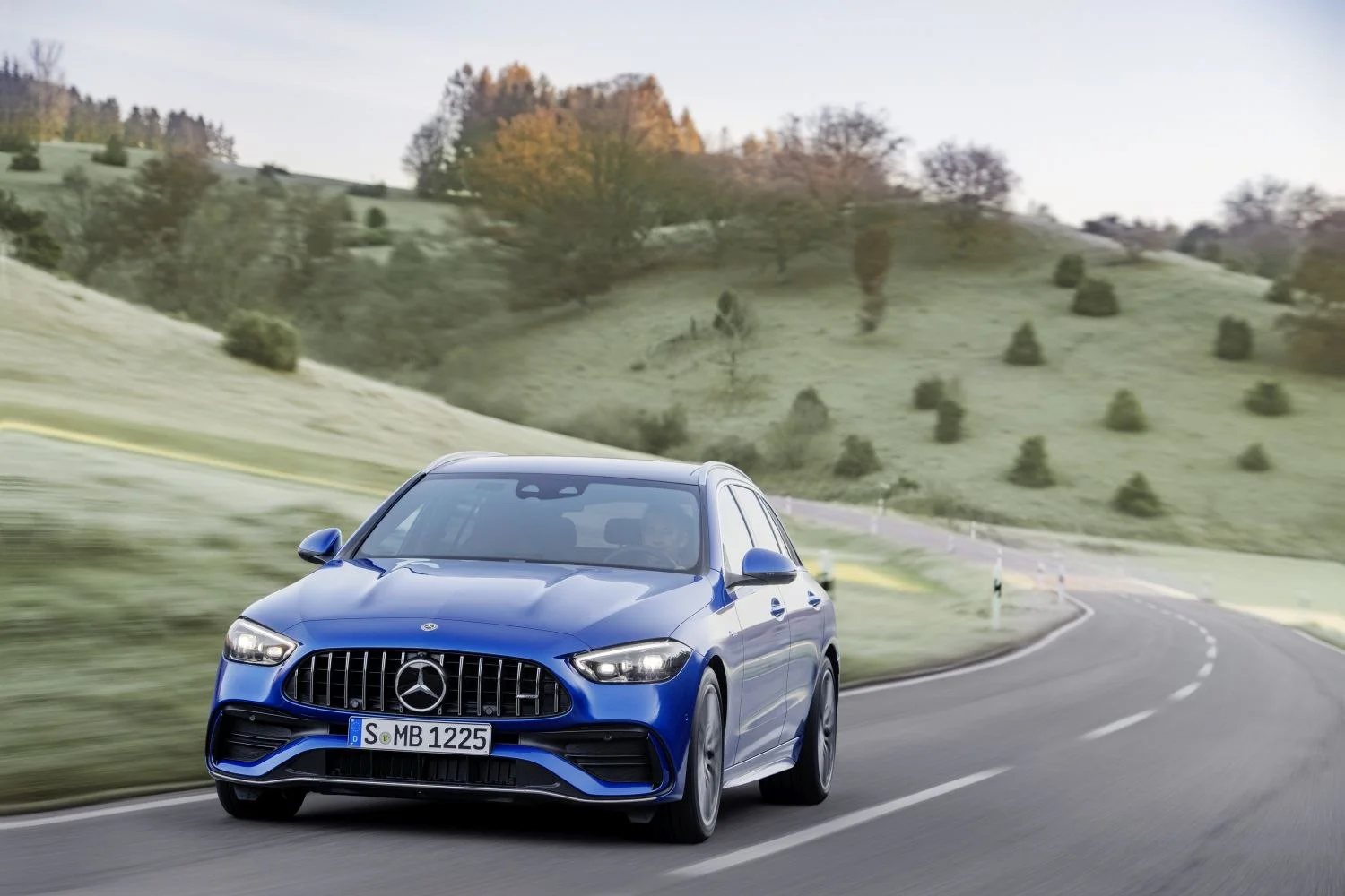 Mercedes-Benz C-class AMG C 43 (408 Hp) EQ Boost 4MATIC AMG SPEEDSHIFT MCT 9G2022 - 2024 - 1