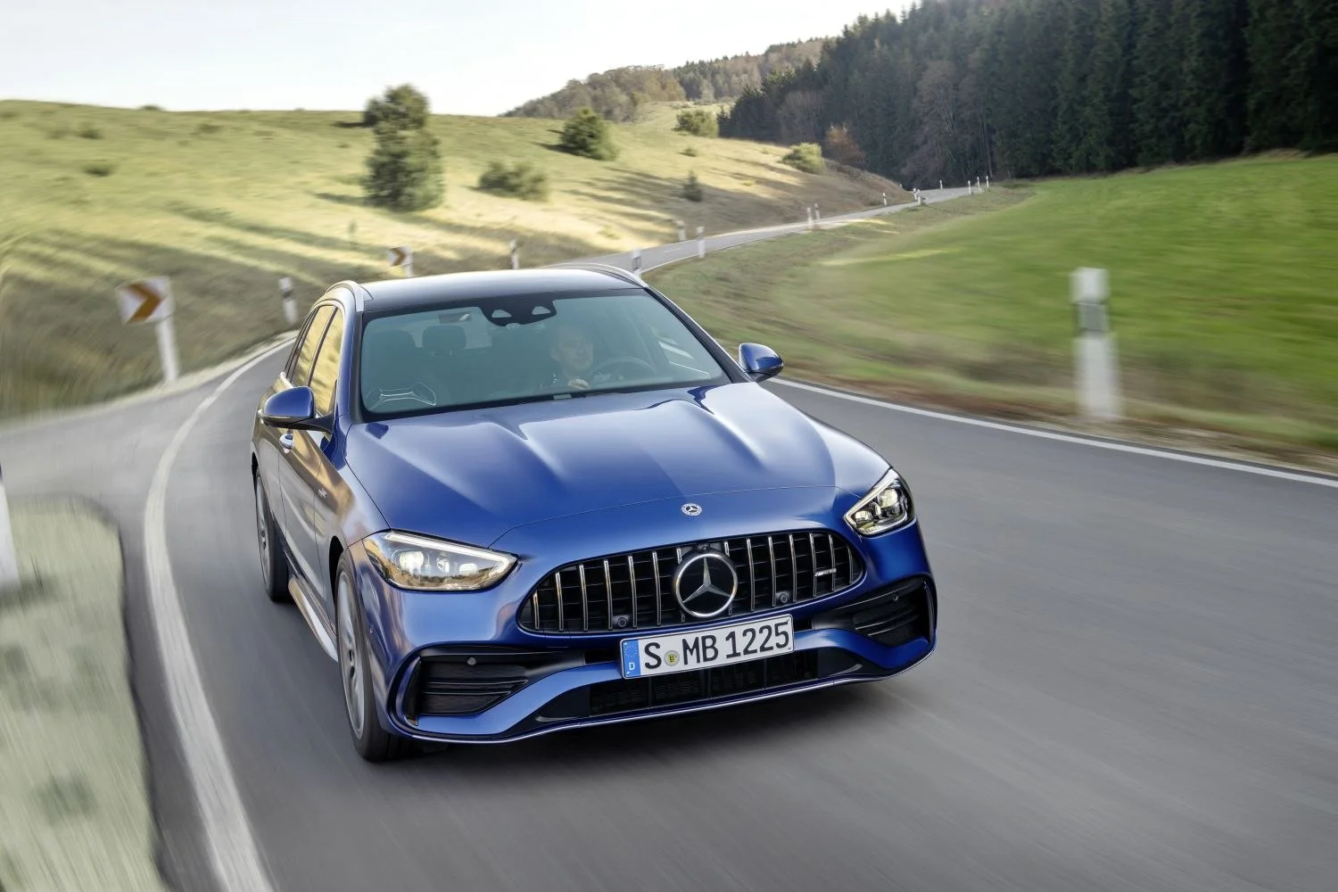 Mercedes-Benz C-class AMG C 43 (408 Hp) EQ Boost 4MATIC AMG SPEEDSHIFT MCT 9G2022 - 2024 thumbnail 3