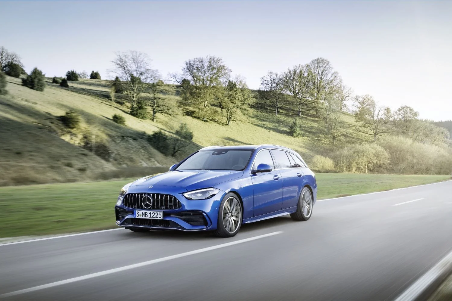 Mercedes-Benz C-class AMG C 43 (408 Hp) EQ Boost 4MATIC AMG SPEEDSHIFT MCT 9G2022 - 2024 thumbnail 6