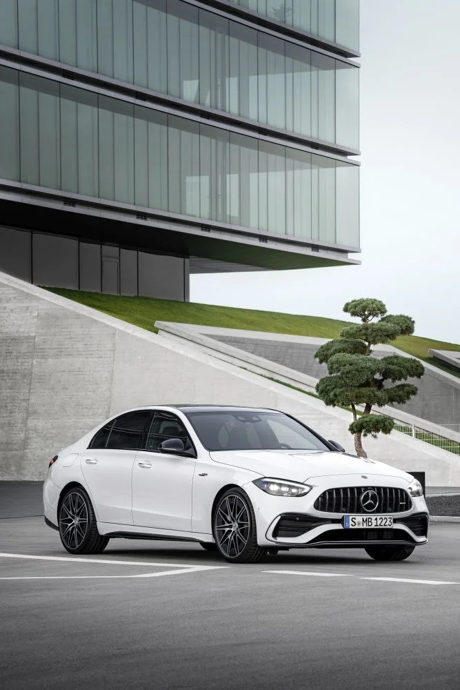Mercedes-Benz C-class AMG C 43 (408 Hp) EQ Boost 4MATIC AMG SPEEDSHIFT MCT 9G2022 - 2024 thumbnail 17