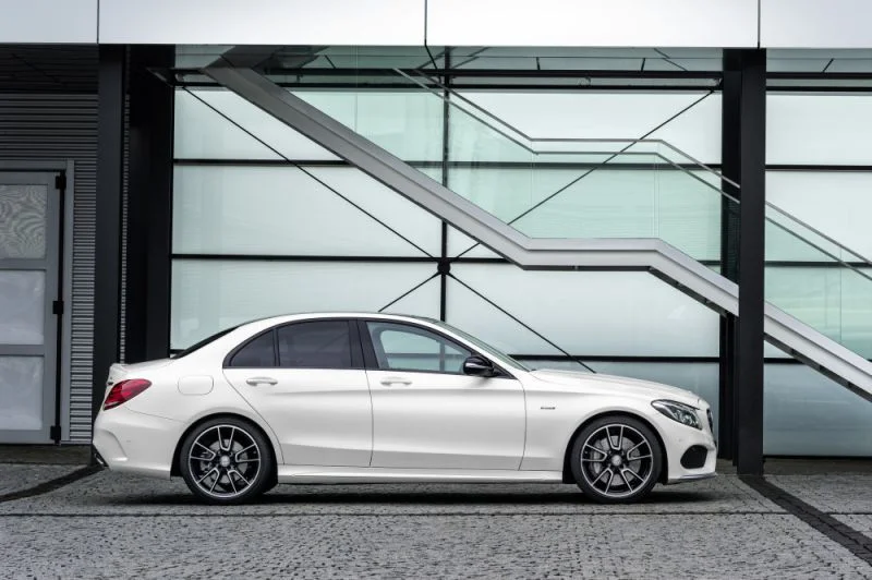 Mercedes-Benz C-class AMG C 43 V6 (367 Hp) 4MATIC 9G-TRONIC2016 - 2018 thumbnail 6