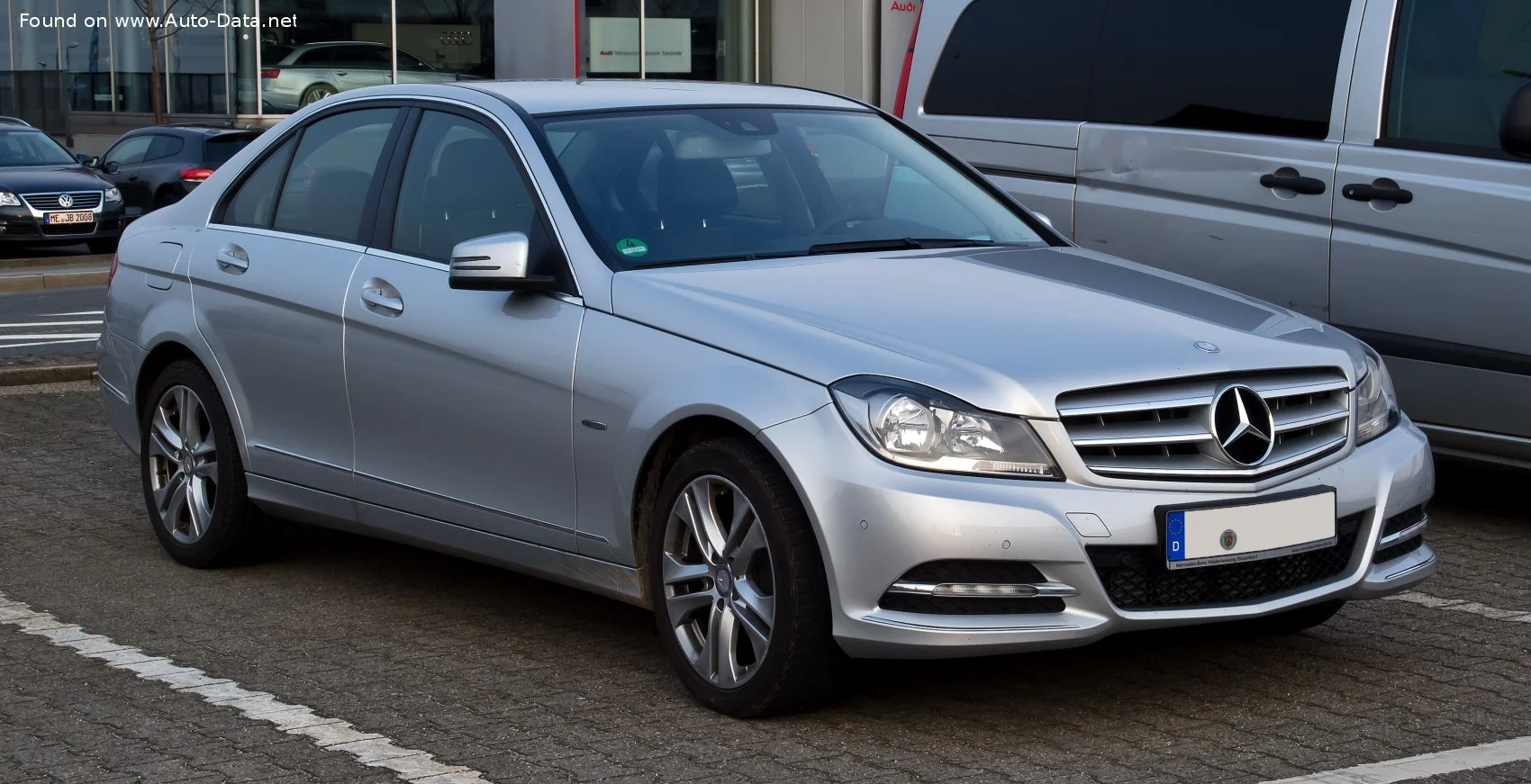 Mercedes-Benz C-class AMG C 63 AMG Edition 507 V8 (507 Hp) AMG SPEEDSHIFT MCT2013 - 2015 thumbnail 17