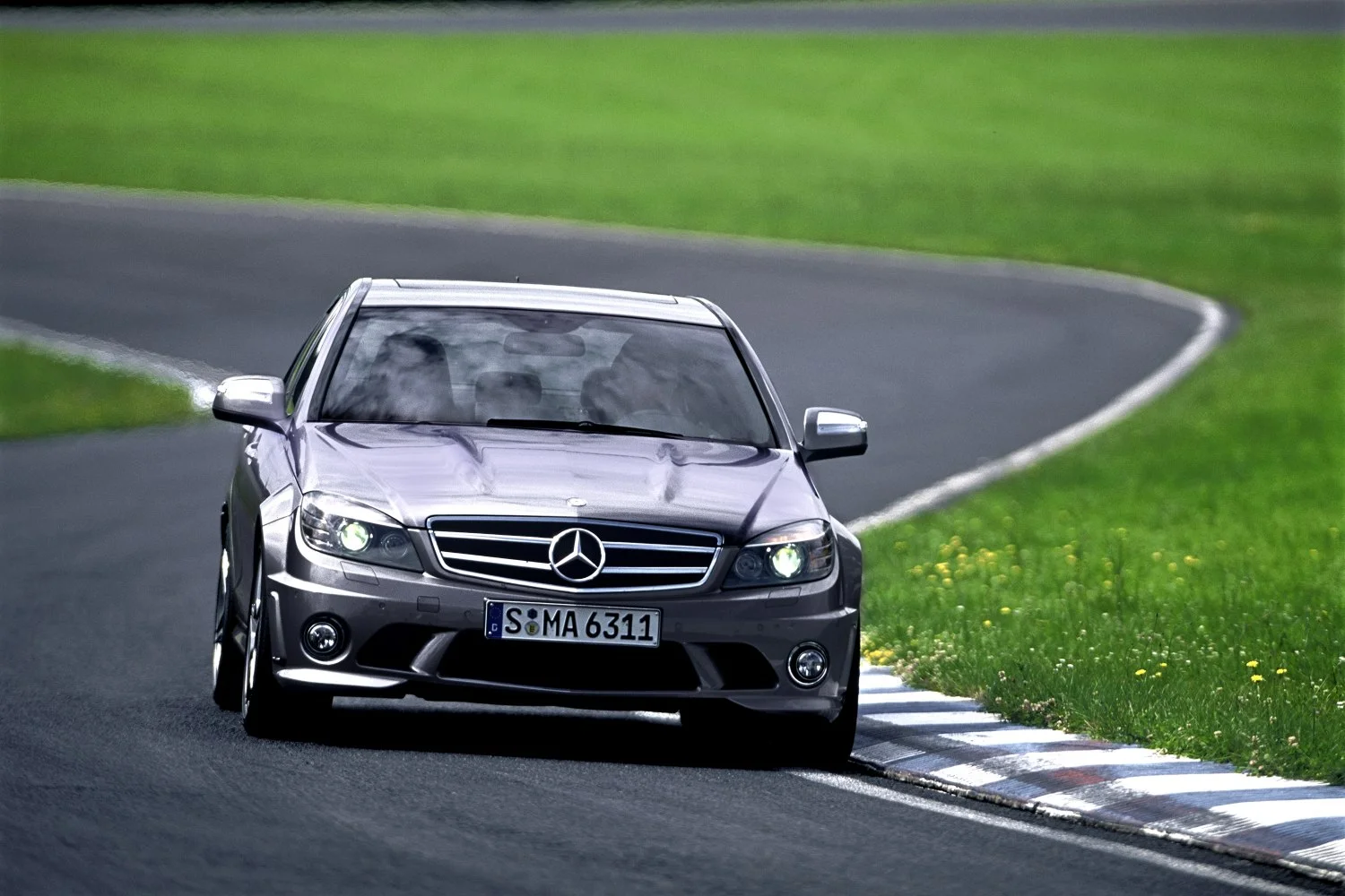 Mercedes-Benz C-class AMG C 63 V8 (457 Hp) 7G-TRONIC AMG SPEEDSHIFT PLUS2007 - 2011 thumbnail 10