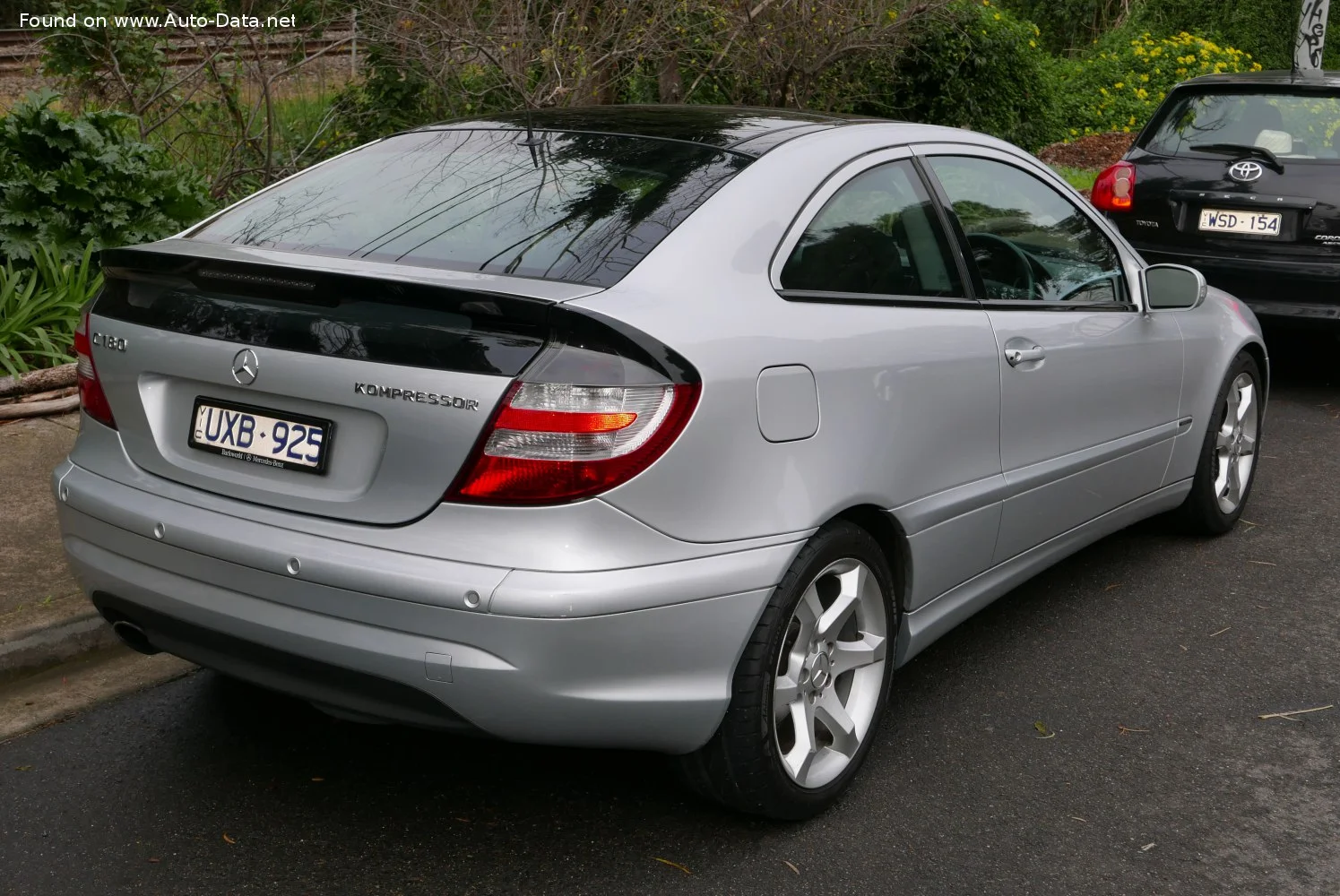 Mercedes-Benz C-class AMG C 30 CDI (231 Hp) Automatic2004 - 2004 thumbnail 2