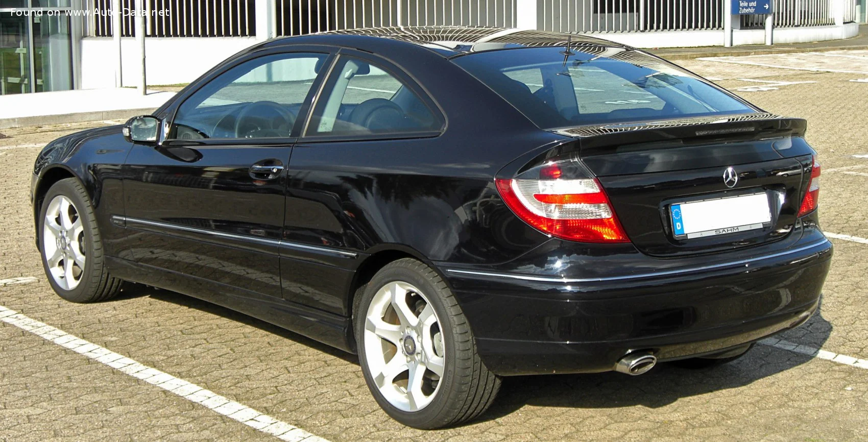 Mercedes-Benz C-class AMG C 30 CDI (231 Hp) Automatic2004 - 2004 thumbnail 4
