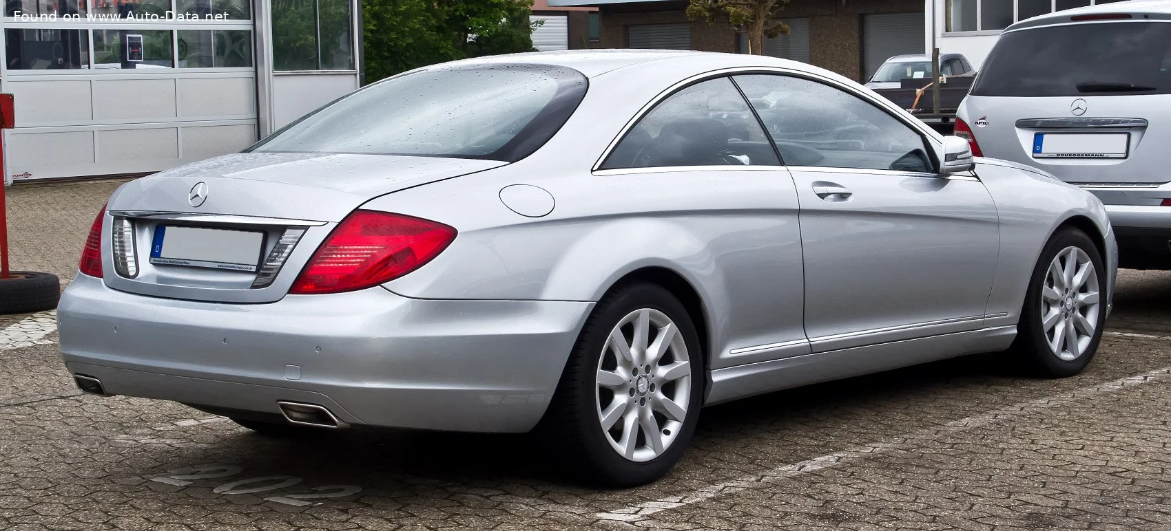 Mercedes-Benz CL AMG CL 63 Performance Package V8 (571 Hp) AMG SPEEDSHIFT MCT2010 - 2013 thumbnail 2