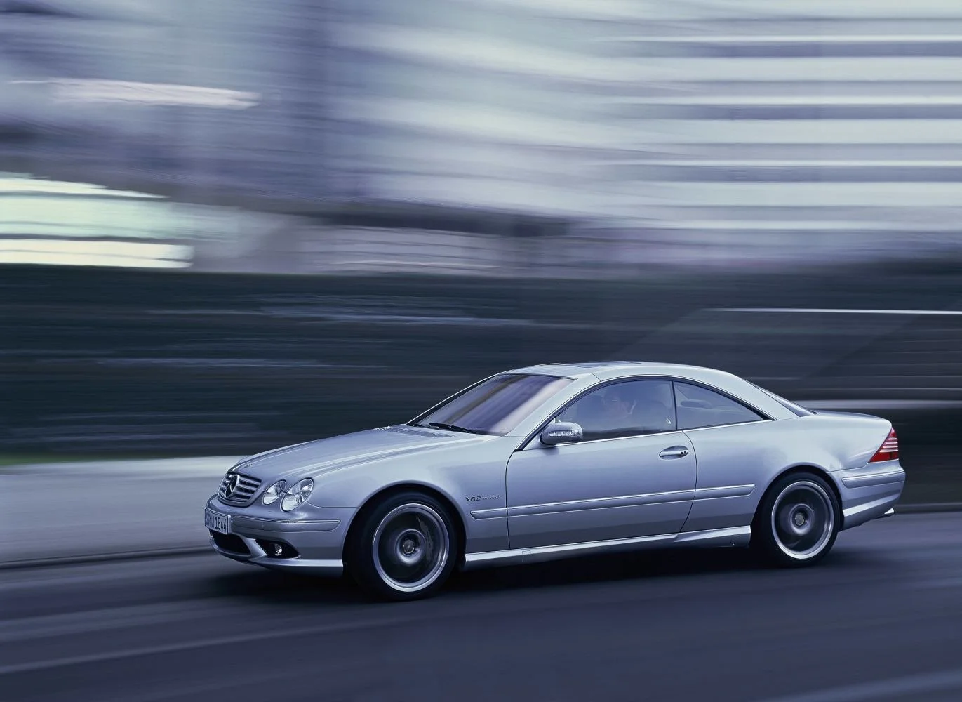 Mercedes-Benz CL AMG CL 55 V8 (500 Hp) 5G-TRONIC2002 - 2006 thumbnail 2