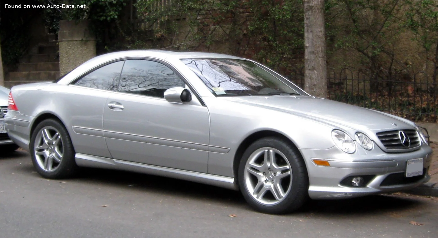 Mercedes-Benz CL AMG CL 55 V8 (500 Hp) 5G-TRONIC2002 - 2006 thumbnail 9