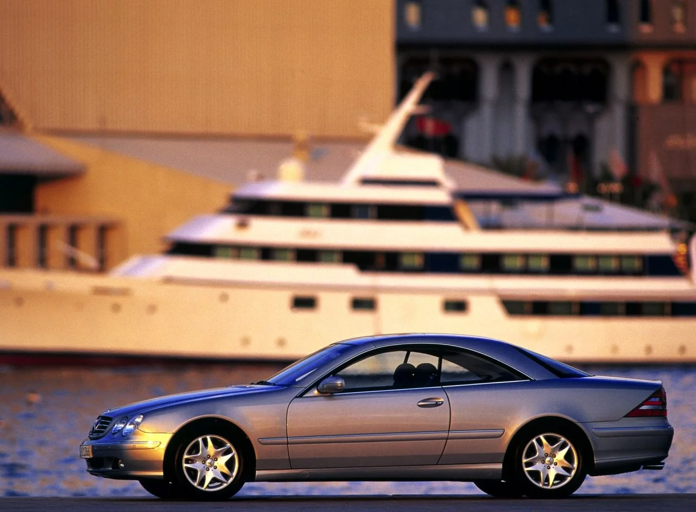 Mercedes-Benz CL AMG CL 55 V8 (360 Hp) Automatic2000 - 2002 thumbnail 3