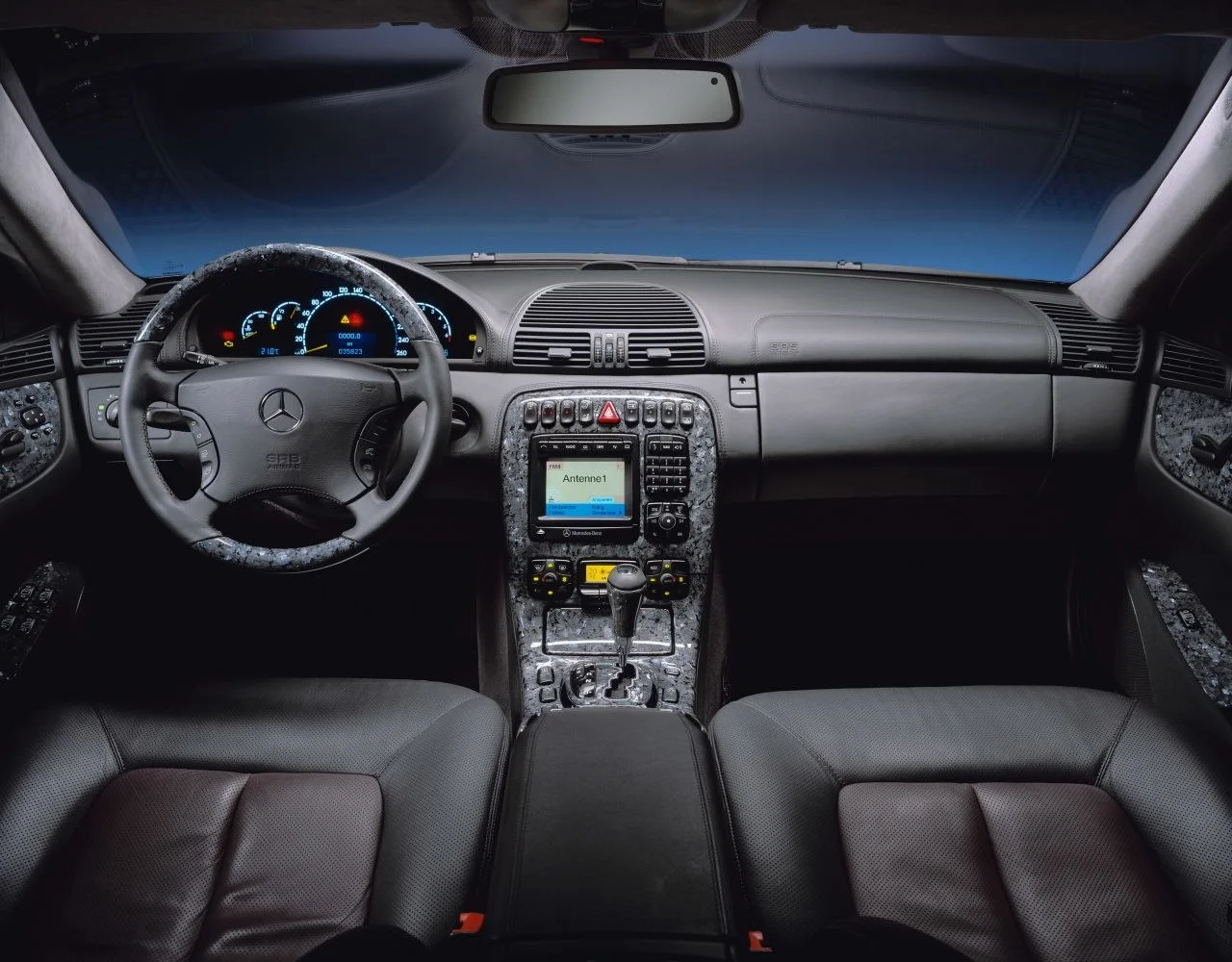 Mercedes-Benz CL AMG CL 55 V8 (360 Hp) Automatic2000 - 2002 thumbnail 6